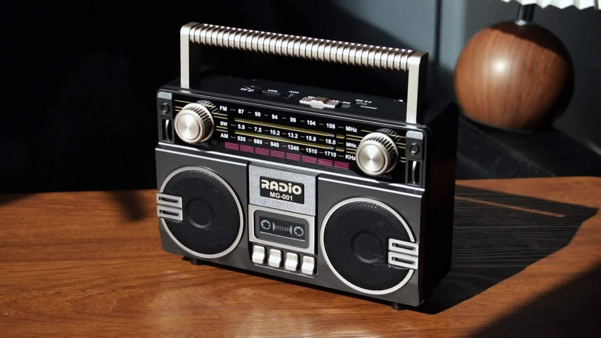 Solar Powered Portable FM/AM/SW Radio with 1200mAh Battery, Bluetooth & TF/USB/AUX Playback, Emergency Weather Radio with LED Flashlight, Ergonomic Handle, Ideal for Camping, Hiking & Emergencies