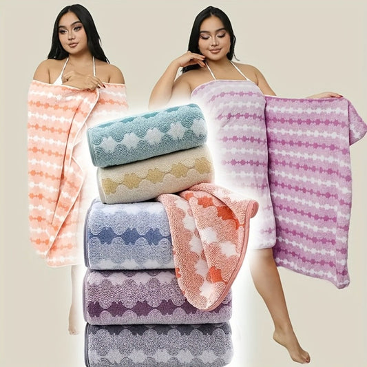 Bath Towel Set, 4-Piece Soft 300 GSM with Solid and Random Color Options