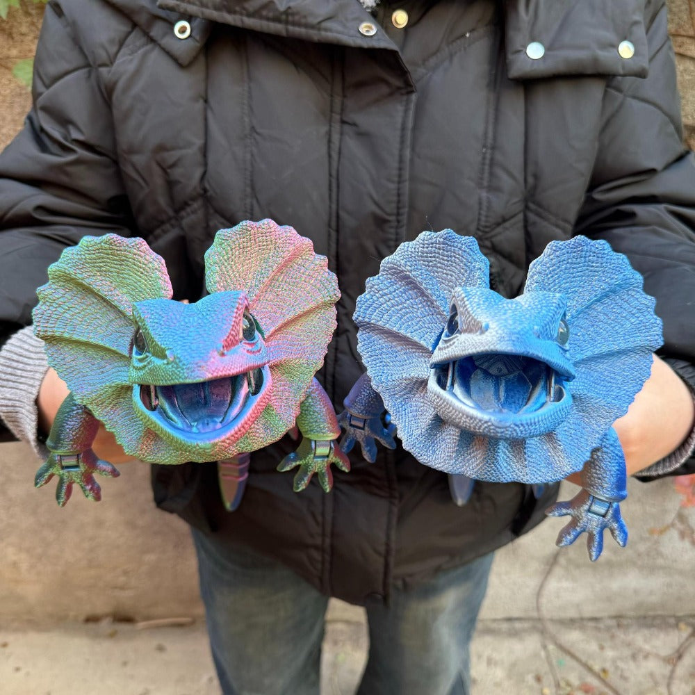 Frilled Neck Lizard Figurine 3D Printed – Large Umbrella Lizard Animal Sculpture 8 Color Styles, Reptile Collectible Desk Decor Unique Gift for Reptile Lovers Kids Teens Adults