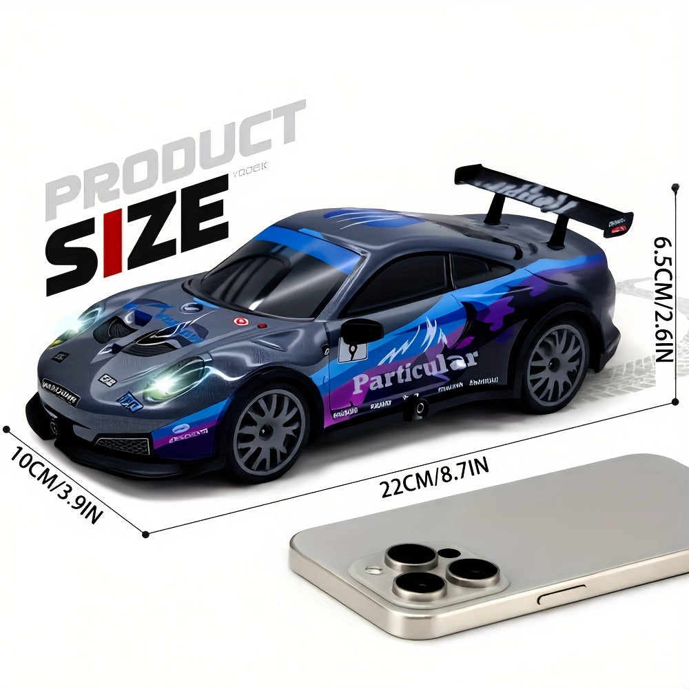 1:24 4WD RC Drift Car, 28 km/h with LED Lights and 2 Batteries