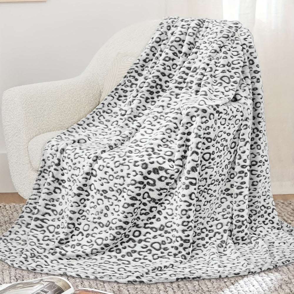 Leopard Print Throw Blanket – Soft Fluffy Jacquard Fleece Flannel for Couch, Bed, Sofa & Camping, 3 Sizes, 5 Colors