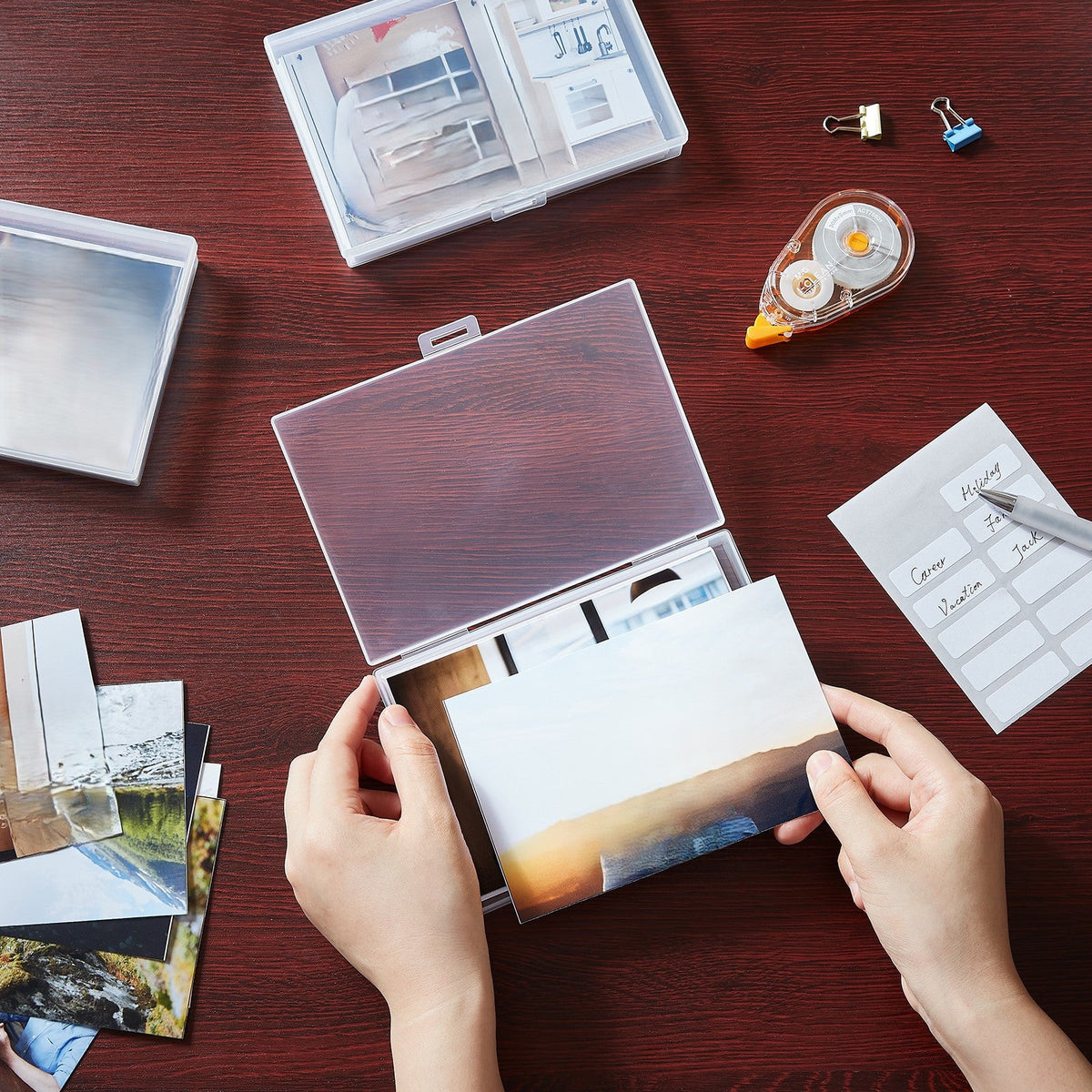 4x6 Photo Storage Box with 14 Inner Photo Keeper Cases Holds 1400 Photos Clear Plastic Photo Organizer with Lids Label Stickers BPA-Free for Cards Pictures Stamps Craft Office Supplies