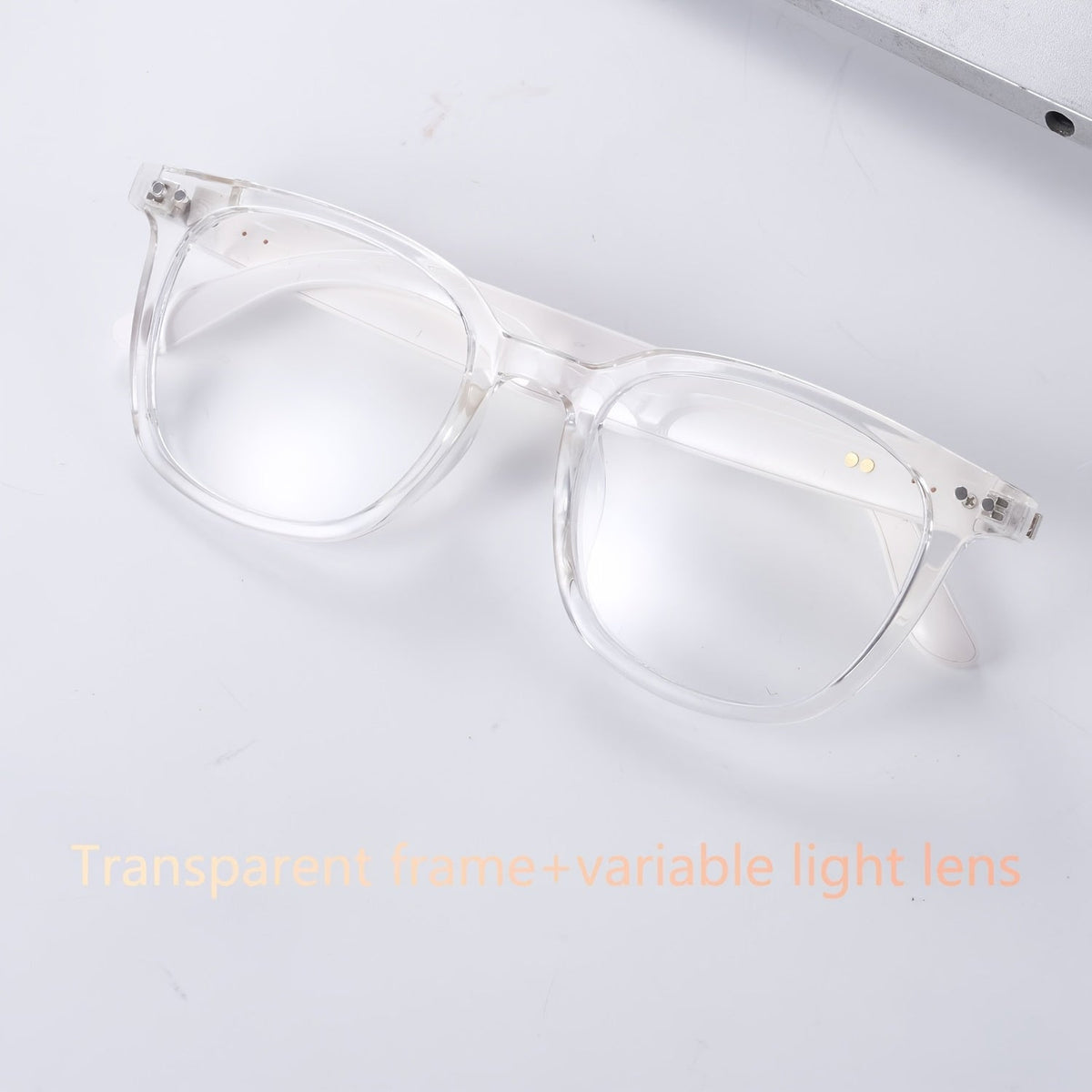 Photochromic Smart Audio Glasses – Auto-Tinting Sunglasses with Built-in Speaker & Mic, HD Voice Calls, Hi-Fi Music, Anti-Blue Light – for Sports, Driving & Daily Wear