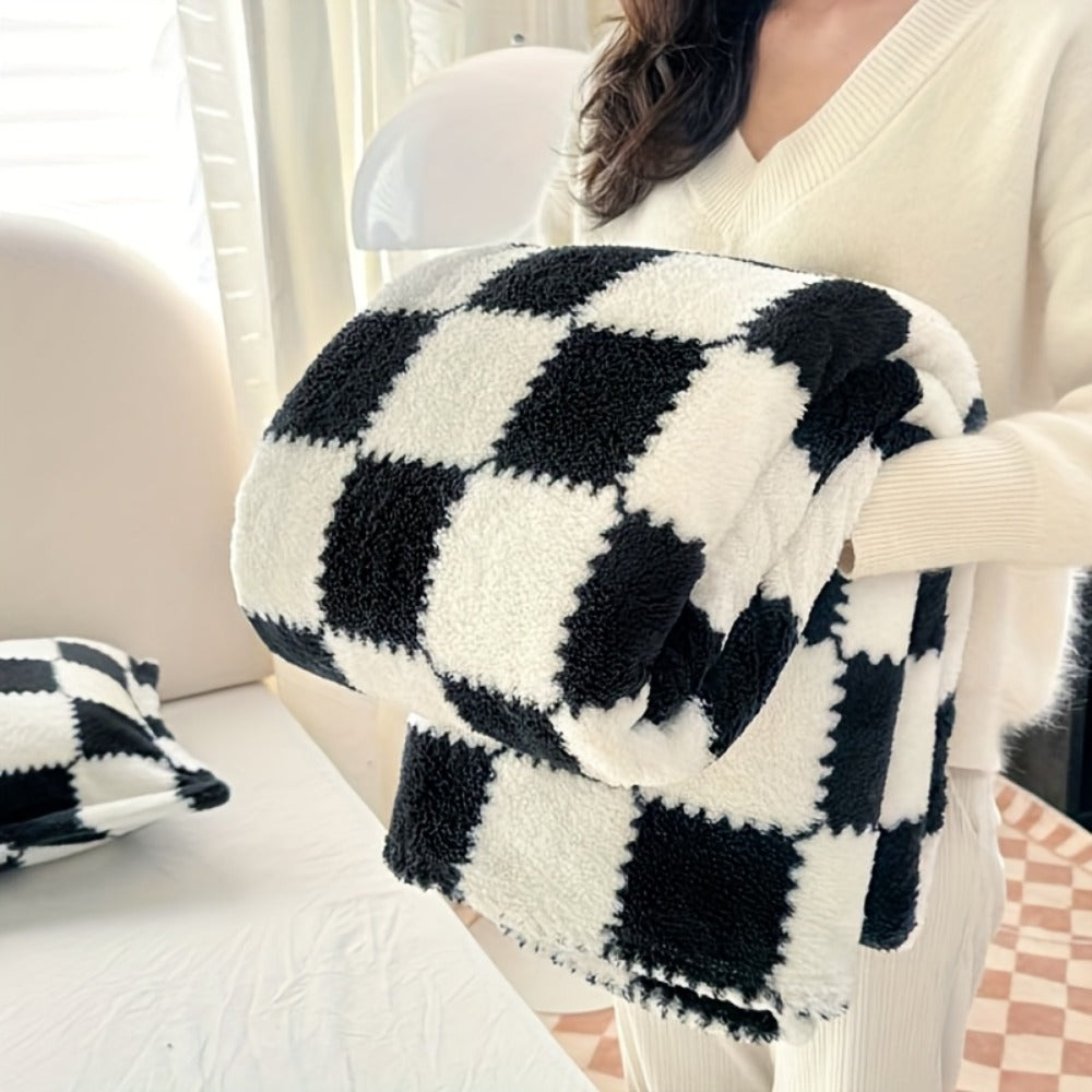French Plaid Double-Sided Flannel Blanket – Soft Panda & Grid Pattern Throw for Sofa, Bed & Travel, Machine Washable, 6 Designs, 4 Sizes