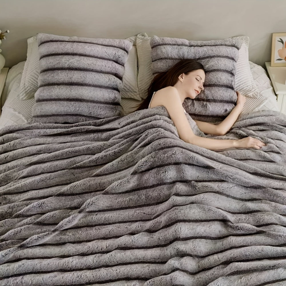 Double-Layer Faux Rabbit Fleece Blanket – 450-500gsm Thickened Soft Warm Throw for Bed, Couch & Travel, All Season, 3 Colors, 5 Sizes