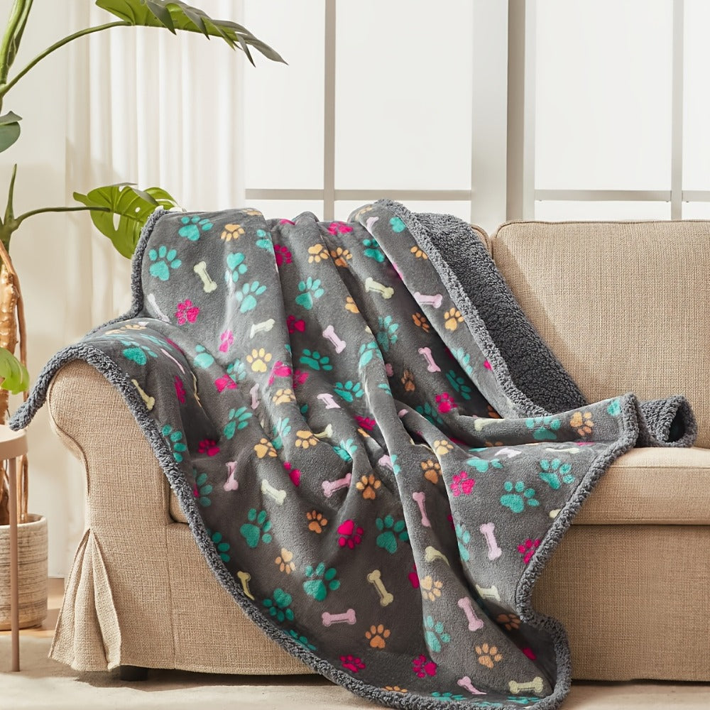Waterproof Pet Blanket – Reversible Liquid-Proof Coral Fleece Dog Blanket for Couch, Sofa & Bed, Furniture Protector, 2 Patterns
