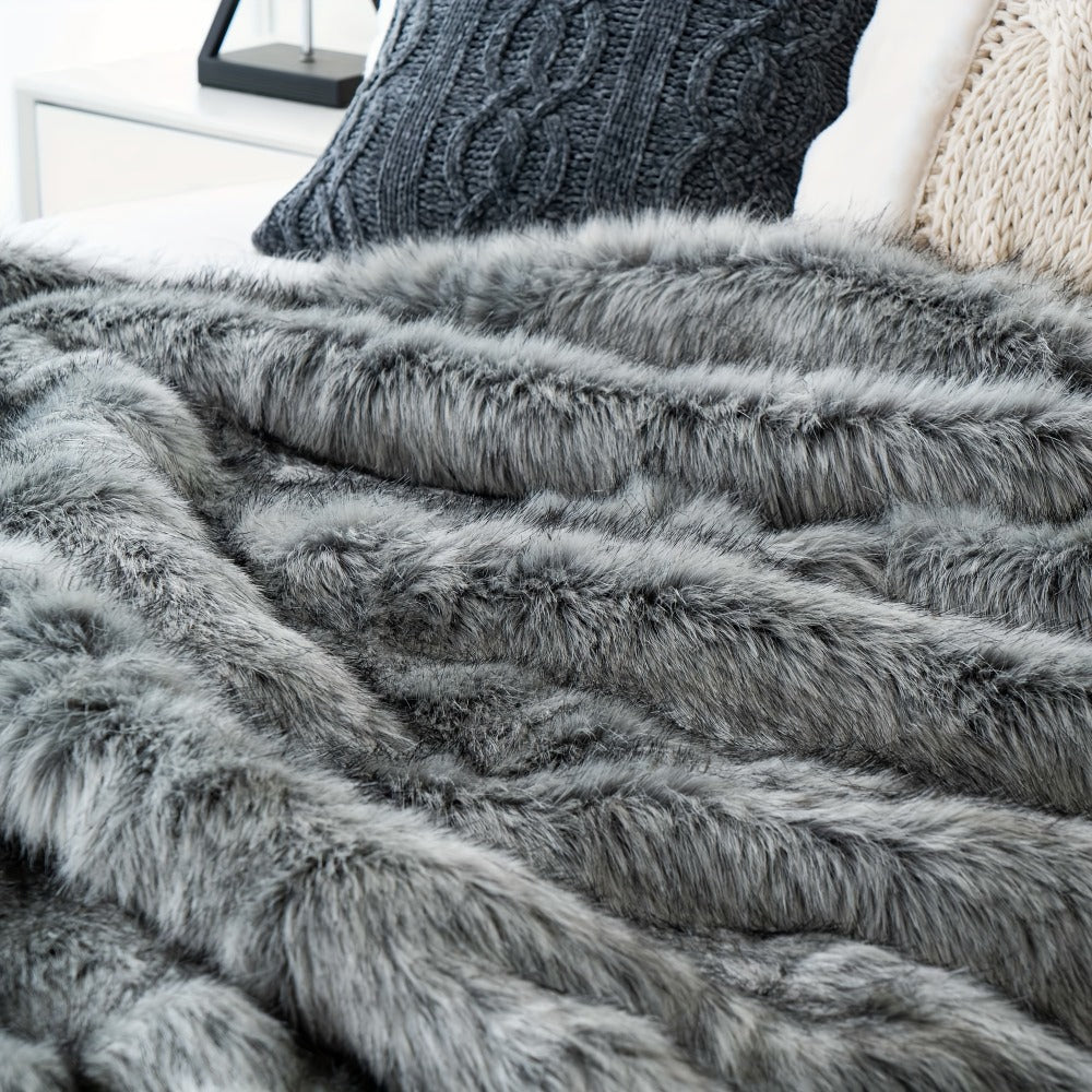 Long Hair Fluffy Reversible Plush Velvet Throw Blanket – 300-350gsm Soft Elegant Throw for Couch & Bed, 6 Colors, 2 Sizes