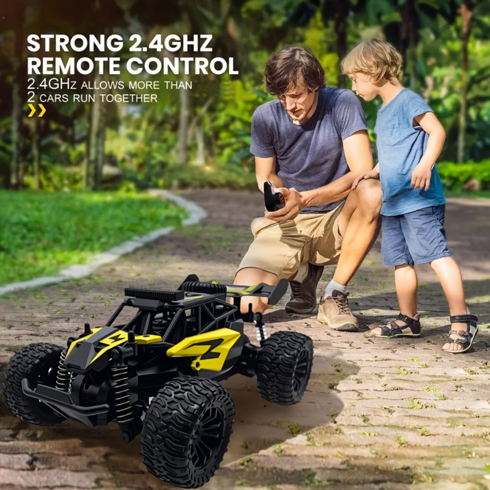 1:18 Alloy RC Monster Truck, 33 km/h with LED Lights and 2.4 GHz Control