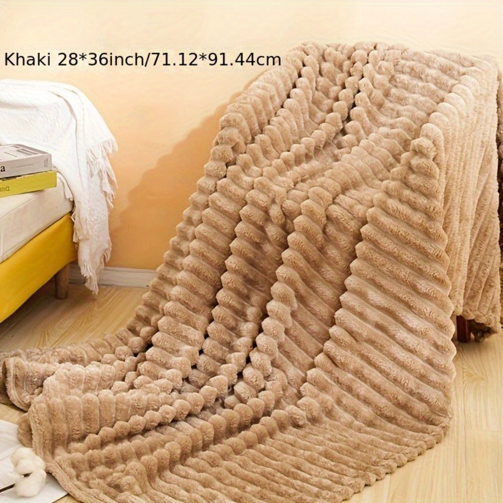 500gsm Heavy Plush Blanket – Ultra Thick Soft Warm Fluffy Blanket for Bed, Sofa & Travel, Baby to Double Size, 5 Colors