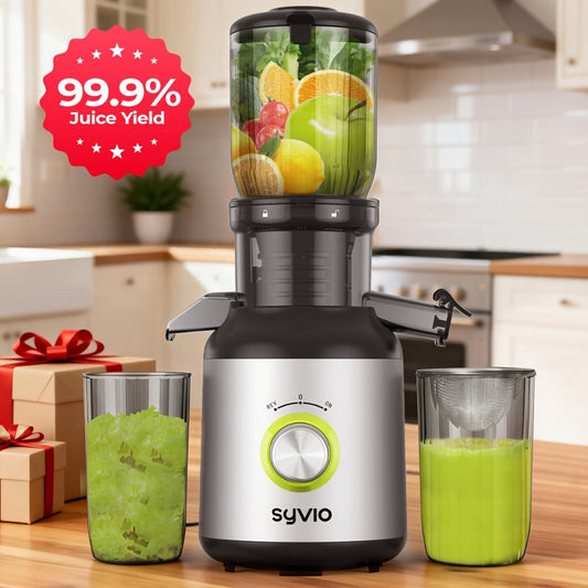 Centrifugal Juicer with 4.3-Inch Feed Chute, 3 Speeds and 3 Strainers