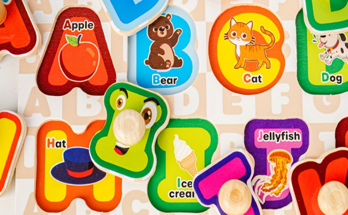 Wooden Toddler Puzzle Set with Storage Rack, Two Theme Options