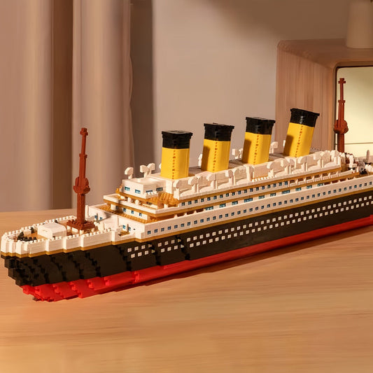 3000+ Piece Large-Scale Cruise Ship Building Block Display Model