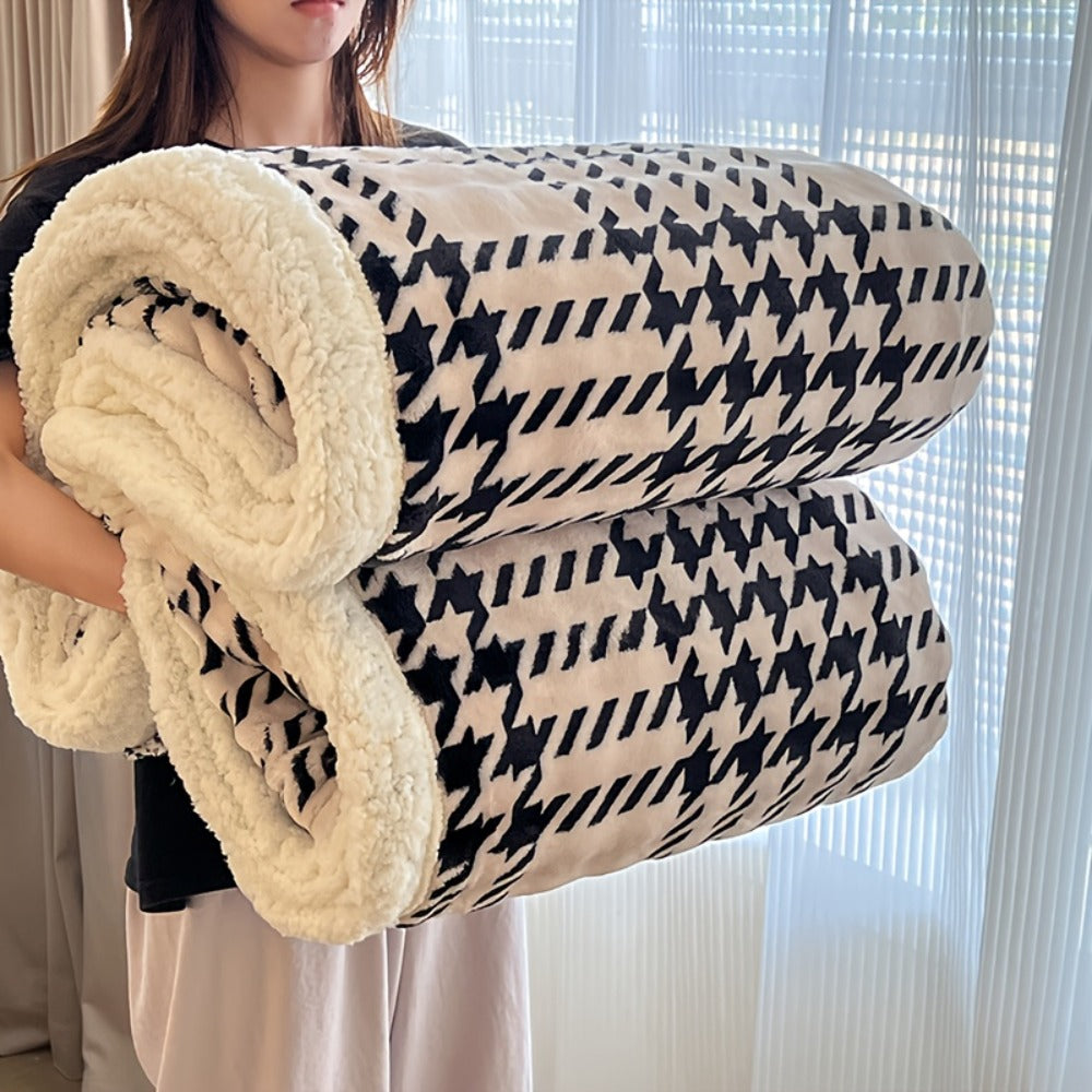 400-450gsm Heavyweight Flannel Blanket – Thick Warm Woven Throw for Bed, Sofa & Bedroom, Machine Washable, 16 Patterns, 4 Sizes
