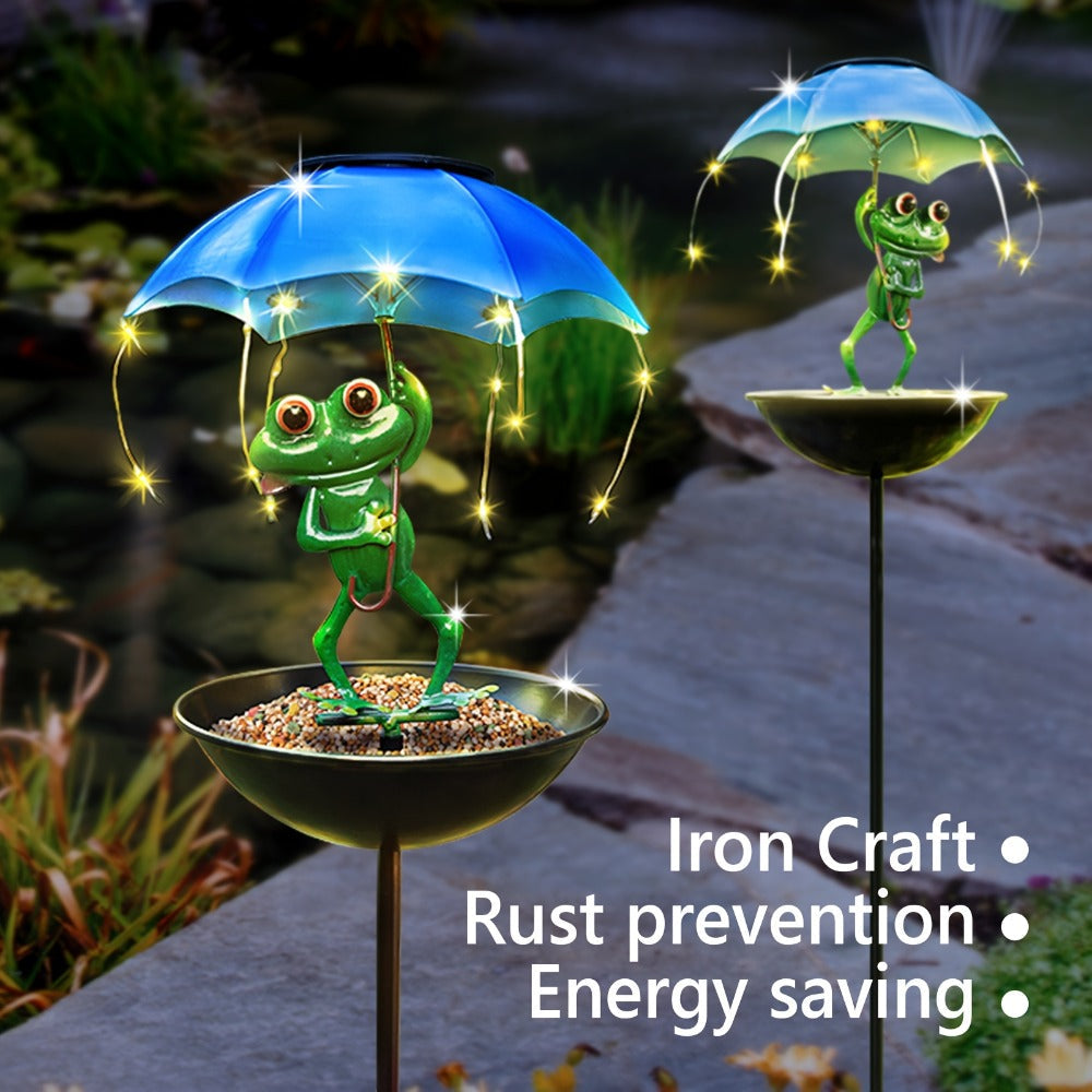 Solar Garden Decor Frog with Umbrella LED Light – Iron Frog Outdoor Statue with Solar Powered LED | Bird Feeder Garden Ornament for Patio, Lawn, Pathway & Deck | Unique Valentine Gift Yard Decoration