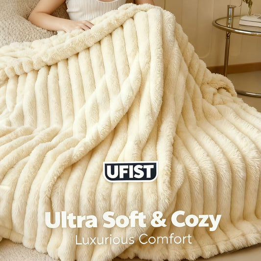 Plush Faux Fur Blanket, Rabbit Fur-Look Knit Throw for Sofa and Bed
