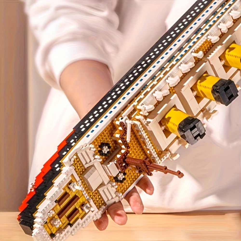 3000+ Piece Large-Scale Cruise Ship Building Block Display Model