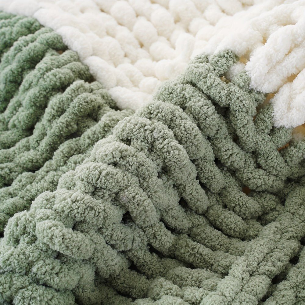 Chunky Chenille Cable Knit Throw Blanket – 350-400gsm Soft Warm Crochet Throw for Sofa, Bed & Couch, Vintage Patchwork, 14 Colors