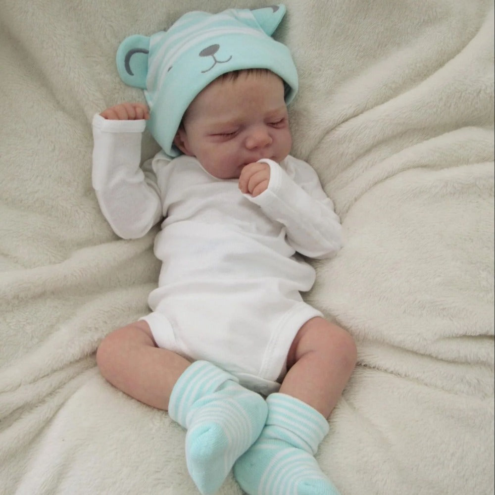 19-Inch Sleeping Reborn Baby Doll with 3D-Painted Details